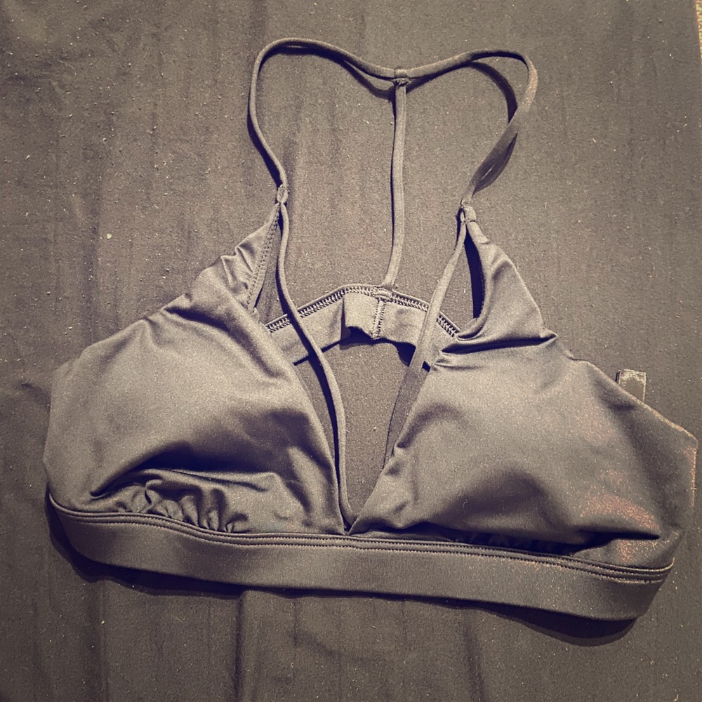 🖤Victoria’s Secret Victoria Sport bra/bralette🖤